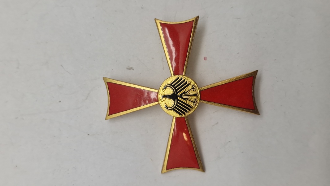 Tysk Bundesverdienstkreuz. Original 