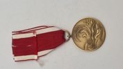 Tysk erindringsmedalje fra 1962, kendt som Sturmflutmedaille (Stormflodsmedaljen) fra Niedersachsen.   Original 