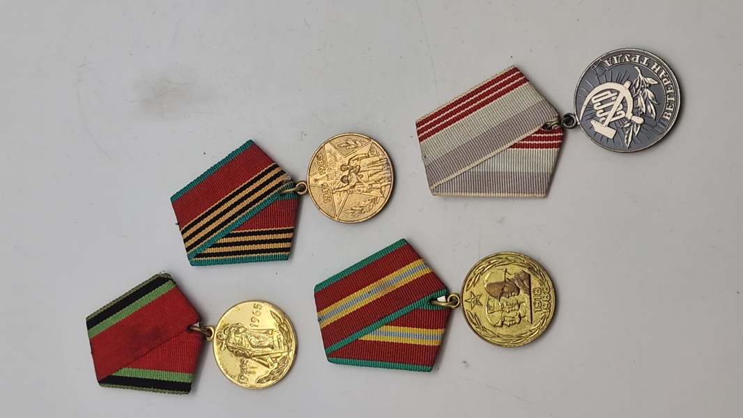 Samling russiske medaljer. Originale