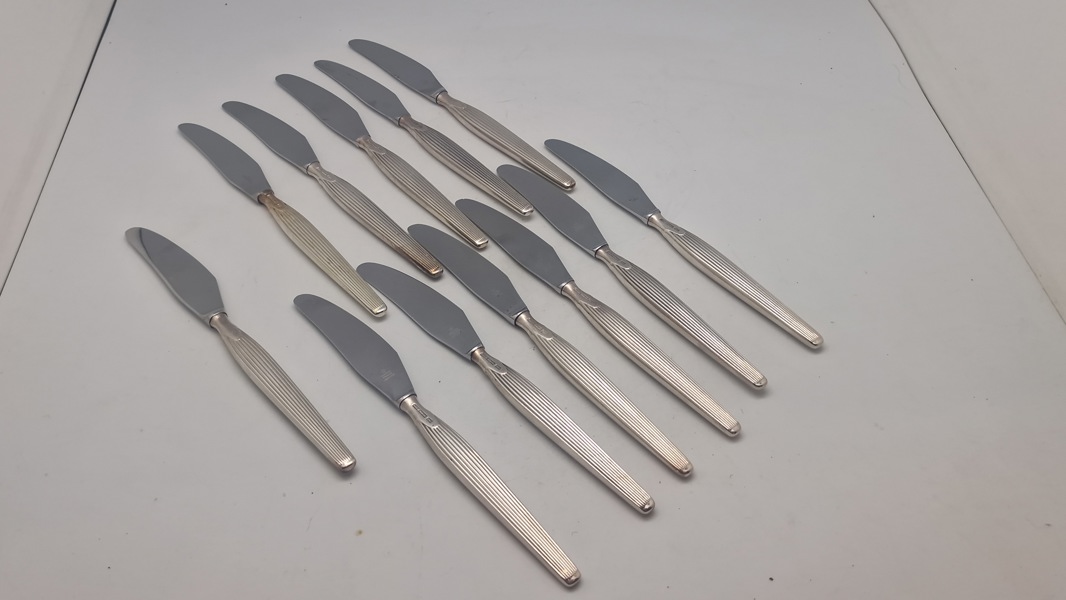 Savoy-frokostknive fra Frigast af nysølv