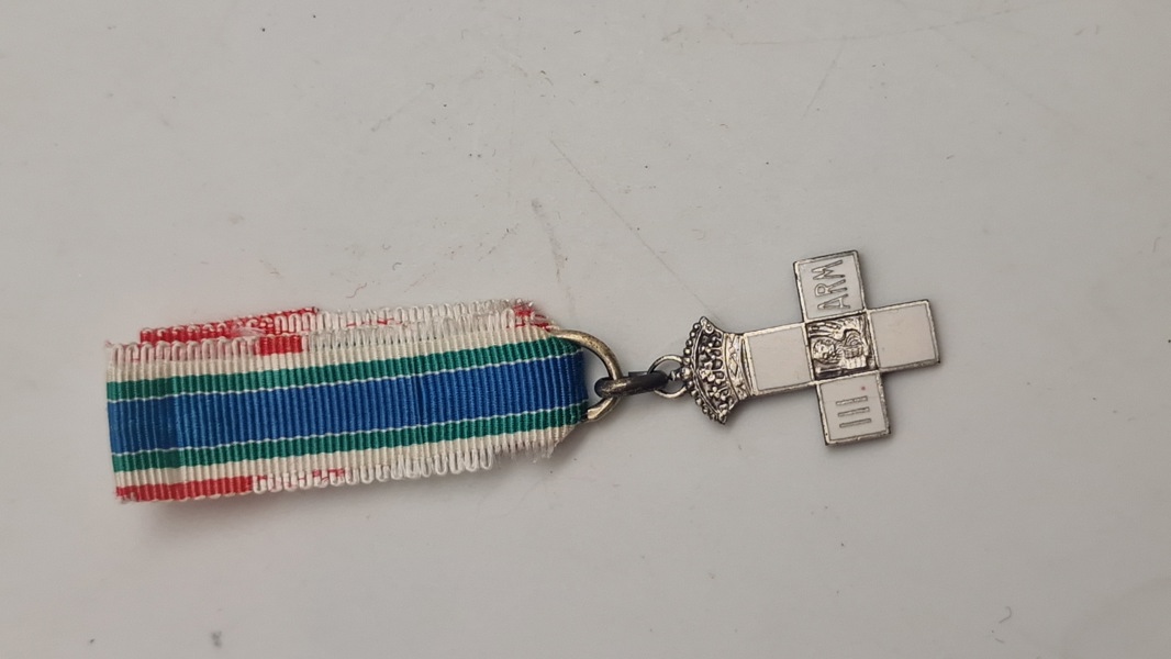 Italiensk Croce Commemorativa della 3ª Armata (Minde-kors for den 3. Armé) fra 1. Verdenskrig. Miniature. Original 