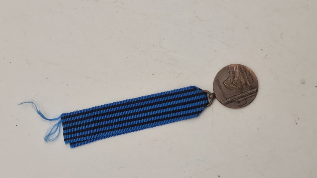Italiensk mindemedalje for militære operationer i Østafrika (1935-1940. Original 