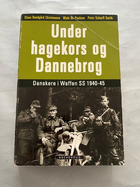 Under hagekors og dannebrog 