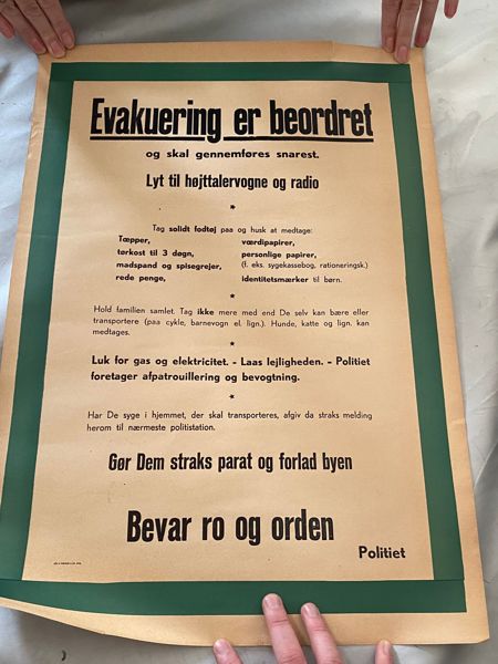 Original dansk evakuerings plakat 