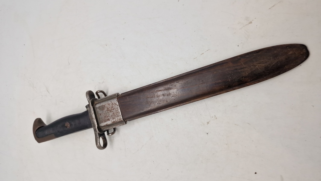 US Garand bajonet med skede. Original