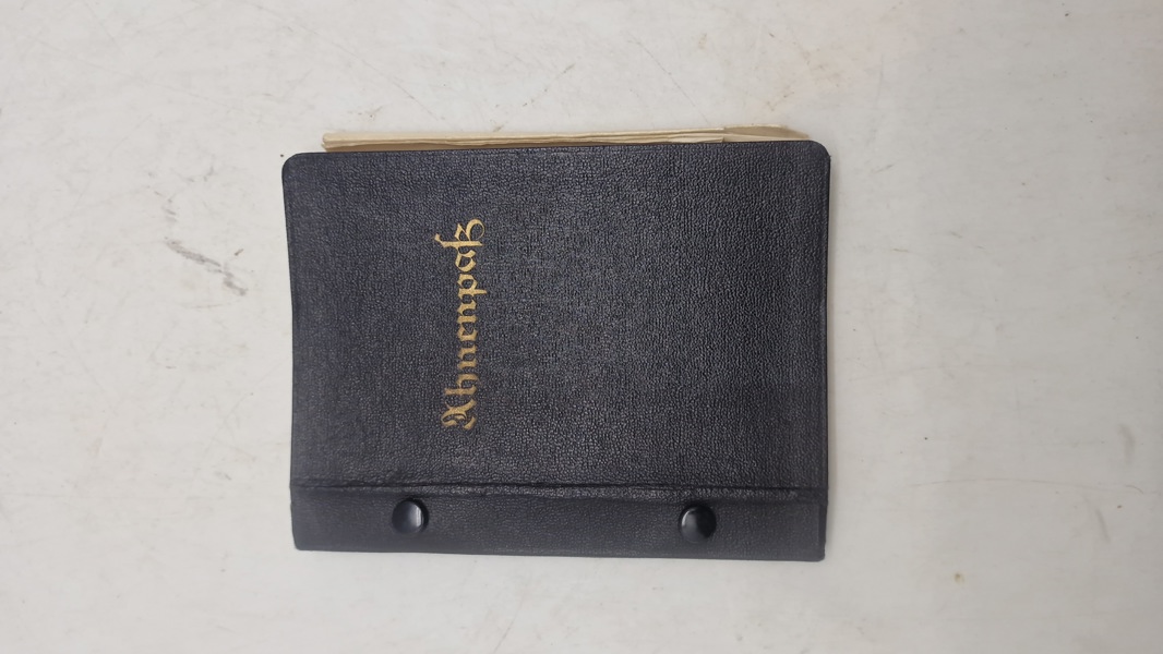 Tysk Ahnenpaß fra en Revierförster (distriktsskovfoged) i byen Nassau, ww2. Original