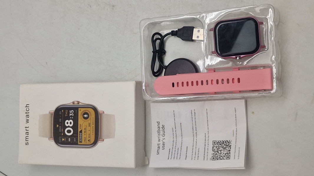 Smartwatch med æske mm.