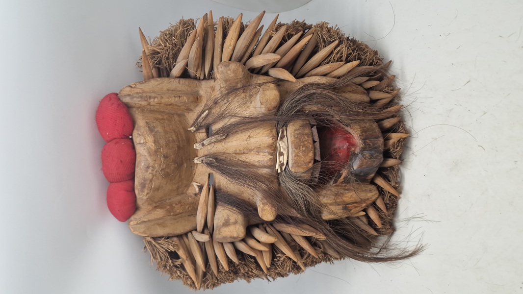 Afrikansk stamme maske