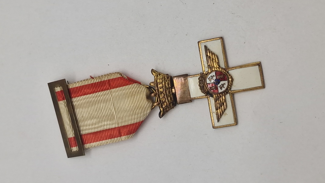 Spansk Cruces del Mérito Aeronáutico, ww2. Original