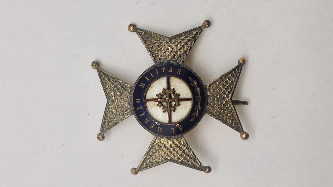 Spansk Laureat-kors af Saint Ferdinand, som er den højeste militære dekoration for tapperhed i Spanien. Original