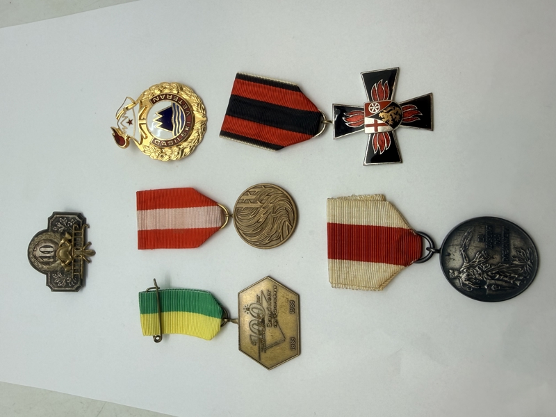 Samling brandmandsmedaljer. Originale