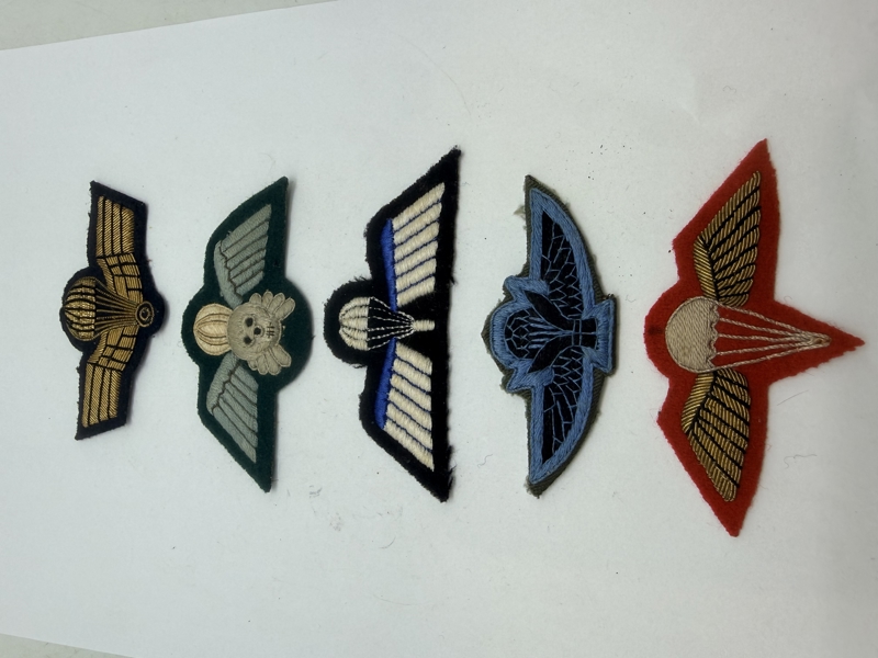 Samling faldskærmsvibger. Originale