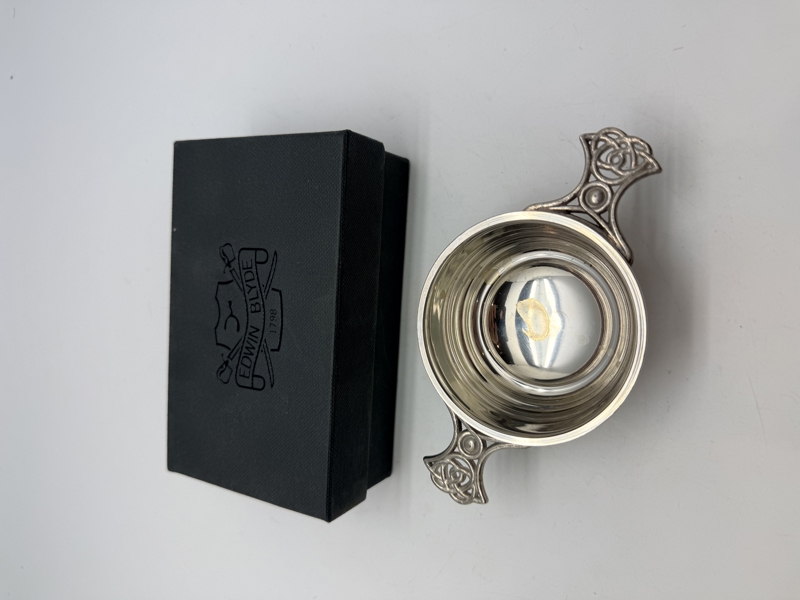 Skotsk venskabsskål tin