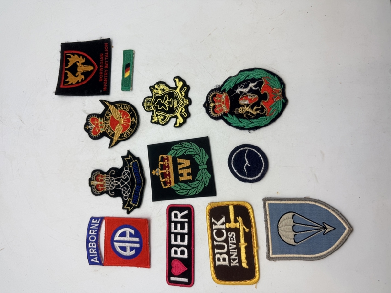 Samling stofmærker. Originale 