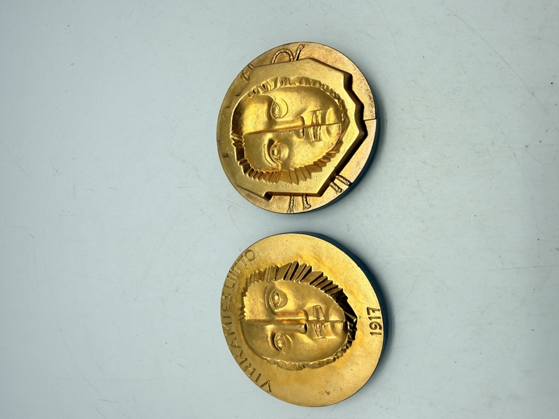 Finsk Bronce kunst plakette fra 1977. Original