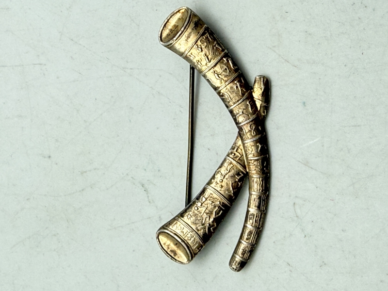 National D.N.S.A.P broche med lurerene typisk givet som kvindegave i LAT, (Landsarbejdstjenesten) original, 830
sølv