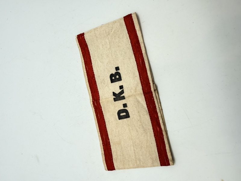 Armbind Danske kvinders beredskab WW2