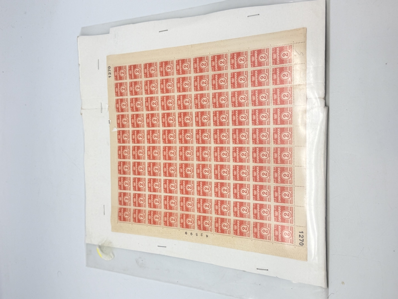 Postfriskt ark med 2 øre frimærker 