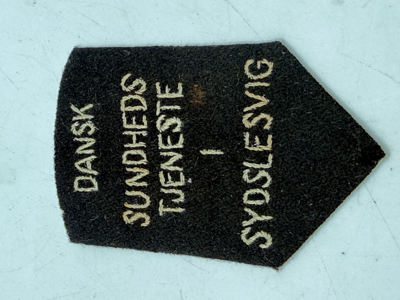 Dansk Sundheds tjeneste i Sydslesvig 1945 , ekstremt sjældent, originalt  