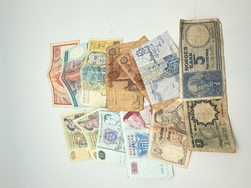 Samling udenlandske sedler