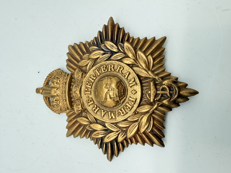 Stort Engelsk WW1 mærke for Tropehjelm, originalt 