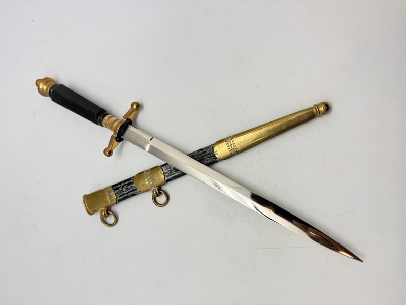 Dansk 1910 dolk original 
