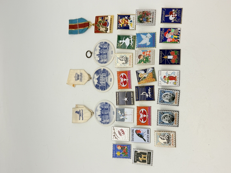 Julemærke pins mm 