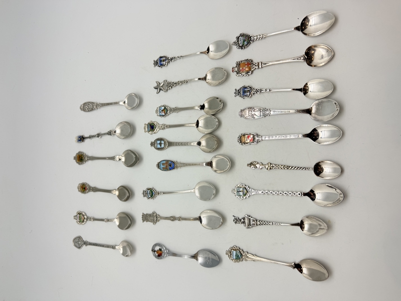 Samling souvenir skeer  