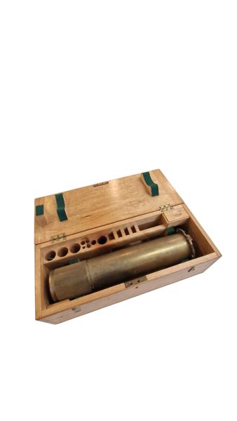 Maritim torpedo Depth & Roll Recorder med kasse 