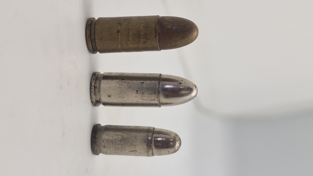Samling pistol eksercer patroner