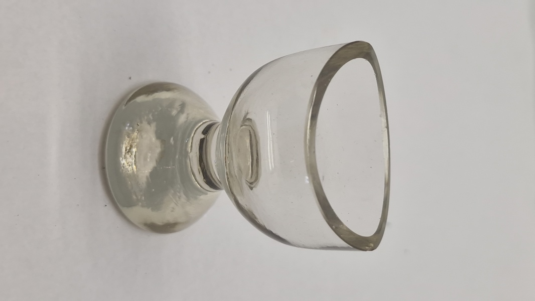 Gammelt øjnskylle glas 