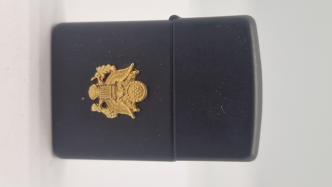 Lighter med amerikansk våbenskjold