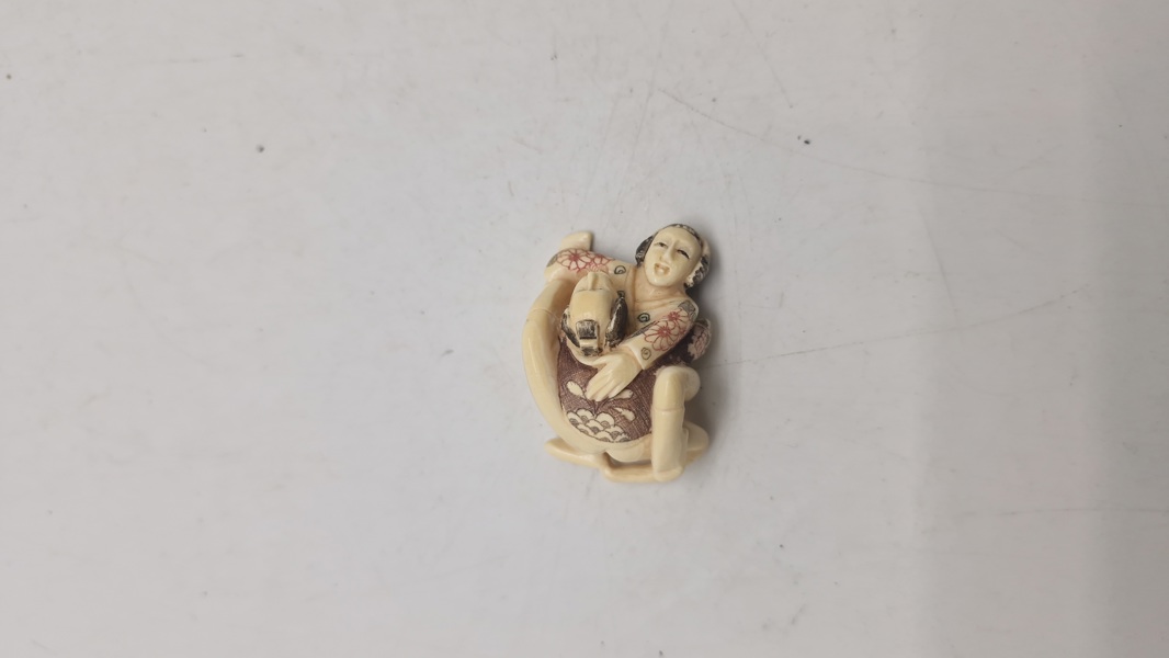 Antik JAPANESE HAND CARVED EROTIC NETSUKE FIGURES EDO / MEIJI PERIODE 
