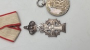 Miniture medaljer med mangler 
