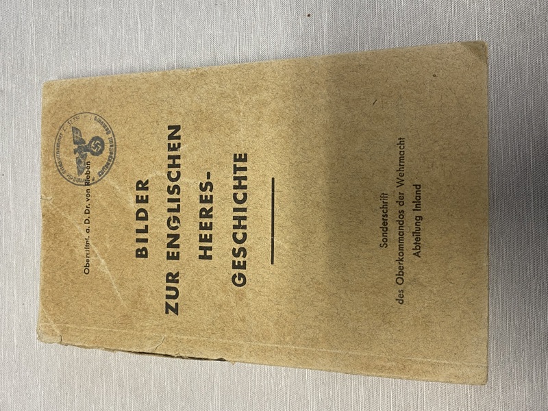 Original tysk ww2 bog - godt stemplet med tjenestested 