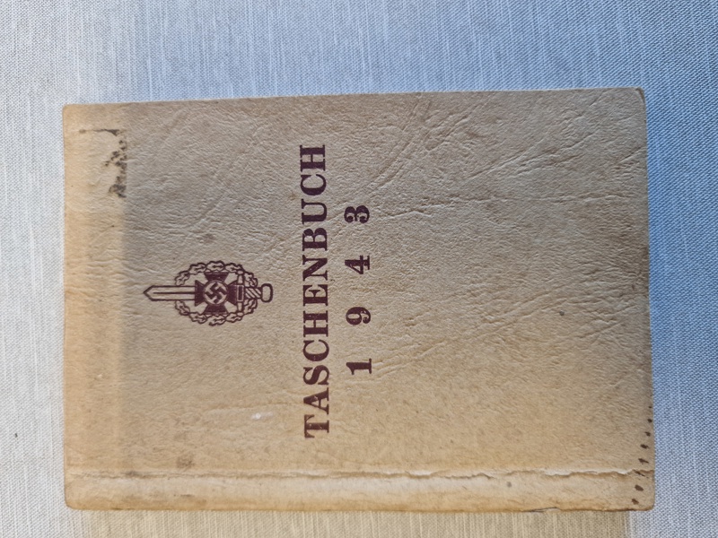 Original Tachenbuch fra 1943