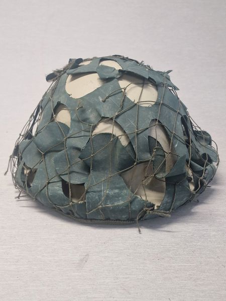 Original Sjælden Iraqi M80/03 Helmet With Net, hjembragt af Dansk officer 