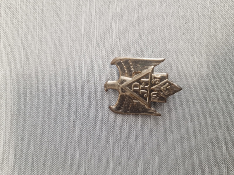 Original HJ pin 