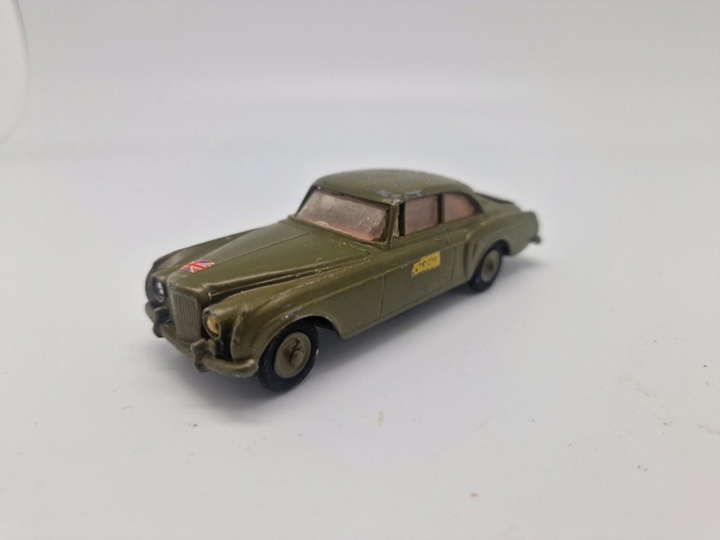 Militært køretøj - Corgi Toys _5105a_8dc6f6b3b693f1a_lg.jpeg