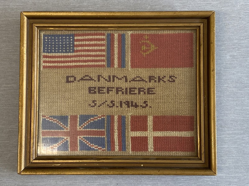 Originalt broderi fra befrielsen 1945