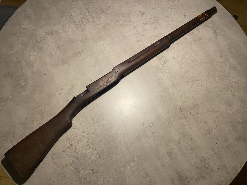 Originalt WWII skæfte til Lee Enfield 