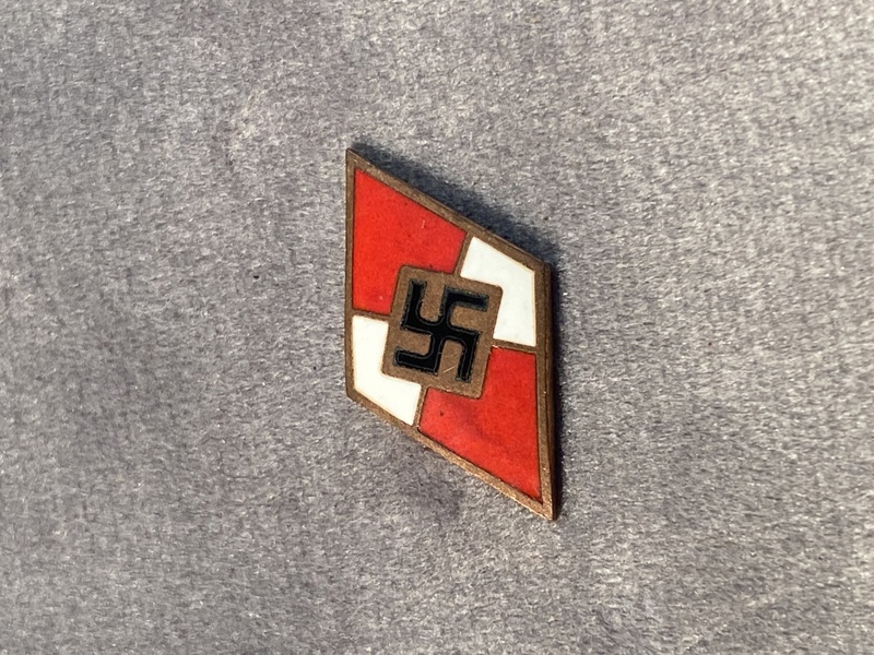 HitlerJugend diamant - original???