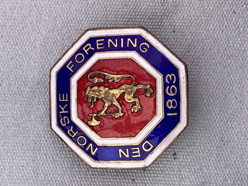 Veludført emaljenål - Den norske forening 1863