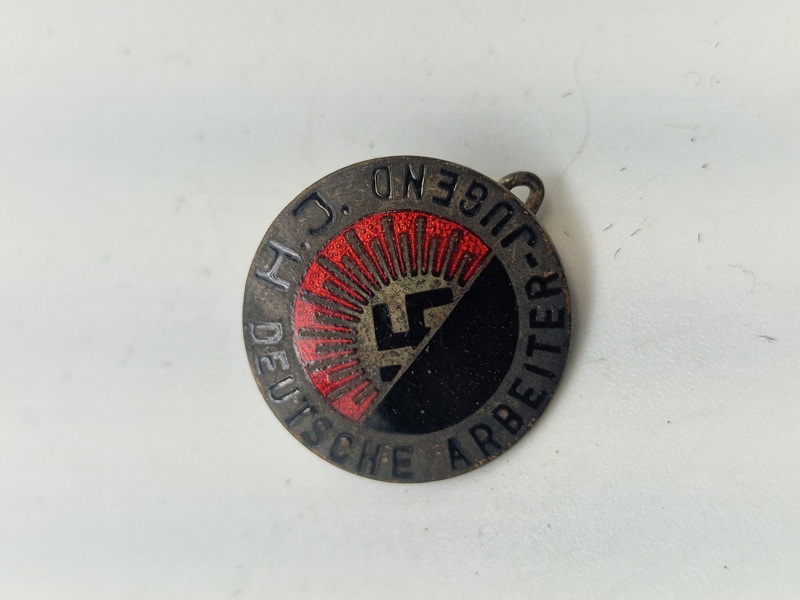 Original HJ badge - Deutcher Arbeiter Jugend 