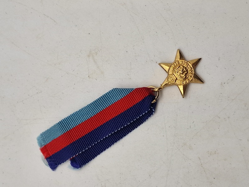 Original miniature 1939-1945 star 