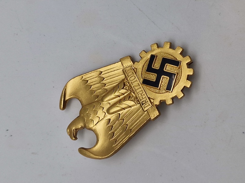 Stort Fritz Todt badge - veludført Souval (efterkrigs) 