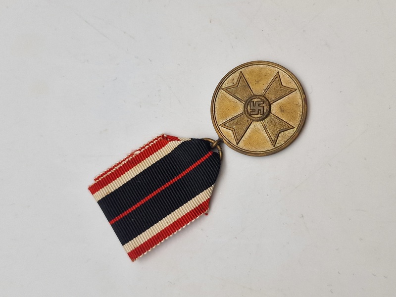 Original WW2 Tysk Kriegsverdienst Medalje